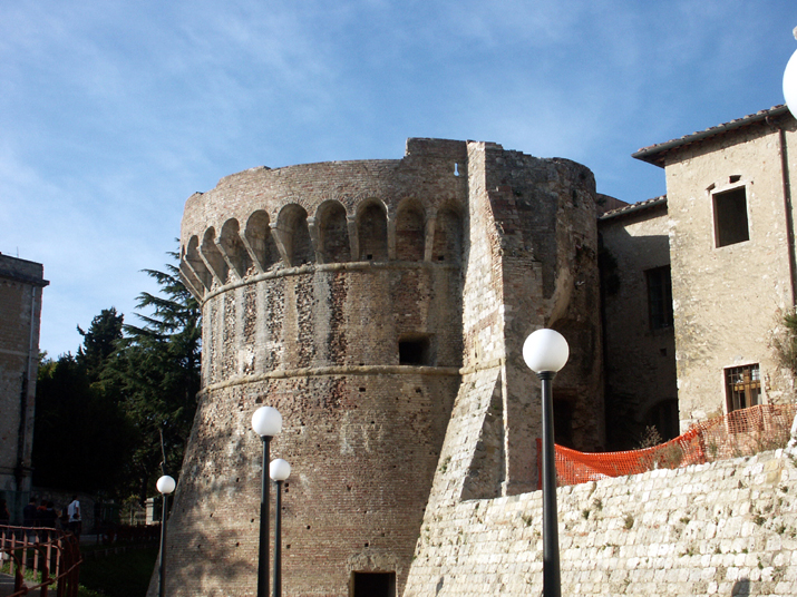 Colle 002.jpg - DCF 1.0